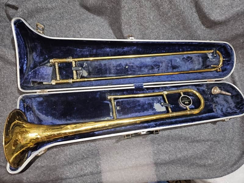 King Cleveland 605 Trombone, USA, w/ case & MP, Good Condition image 1