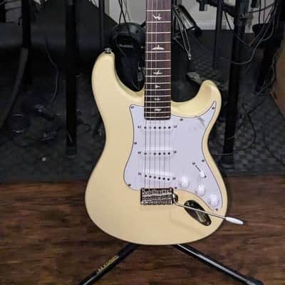 PRS SE Silver Sky 2022 - Present - Moon White Bild 1