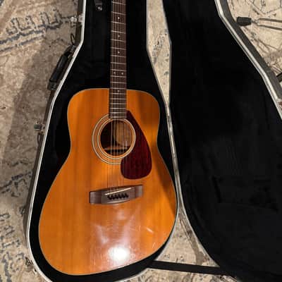 Yamaha FG-200 Jumbo Dreadnought 1972 - 1976 - Natural