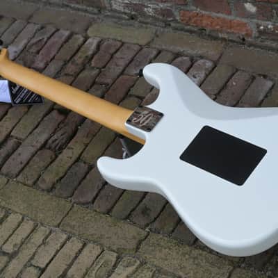 Jackson 50th Anniversary Iron Maiden Adrian Smith Jackson SC1 - Snow White(2) image 8