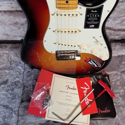 Fender American Ultra Stratocaster, Maple Fingerboard, Ultraburst W/HSC image 1