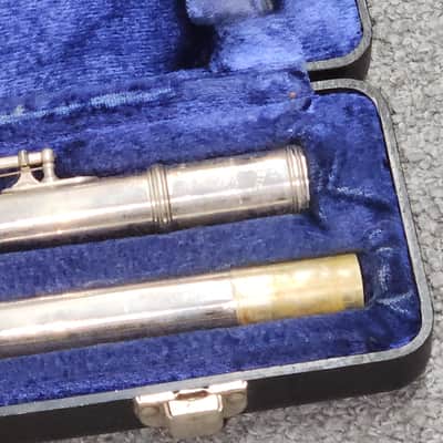 Armstrong Flute model 104 USA made with case for parts and repair image 6