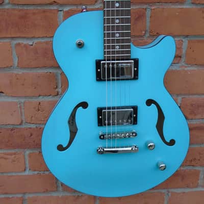 Godin Montreal Premiere HT Laguna Blue w/bag ,sf , store demo image 2