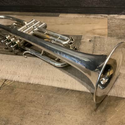 Getzen Eterna Doc Severinsen Model Bb Trumpet - Silver Plated image 12