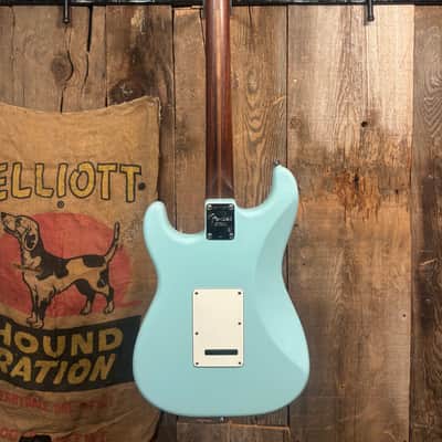 Fender Limited Edition American Standard Stratocaster with Rosewood Neck 2014 - Daphne Blue image 6