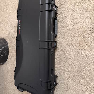 Gator GWP-ELECTRIC Titan Series Waterproof Electric Guitar Case (Strat & Tele Style Guitars) image 6