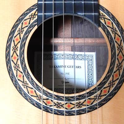 TAKAMINE'S TOP OF THE LINE 2022 -  MODEL No39E - CONCERT LEVEL CLASSICAL GUITAR - SPRUCE/MADAGASCAR ROSEWOOD image 4