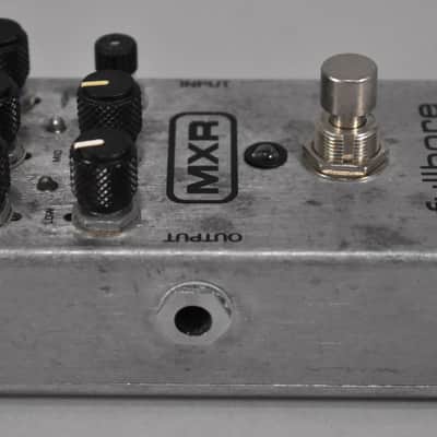 MXR M116 Fullbore Metal Distortion Pedal Silver image 3