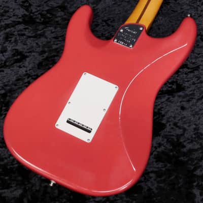 FENDER American Ultra Luxe Vintage 60s Stratocaster HSS Fiesta Red [US25007572] (06/15) image 6