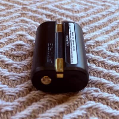 2x SHURE SB900 Rechargeable Lithium Ion Batteries for ULX, QLX, P3RA, P9R, P9RA image 3