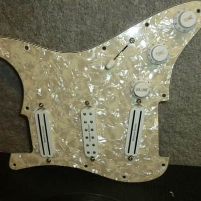 Seymour Duncan Dave Murray Signature Pickguard Assembly 2010s - Pearloid image 2