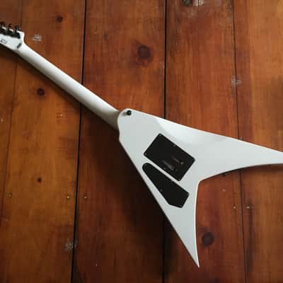 ESP LTD Alexi-600 White And Black image 3