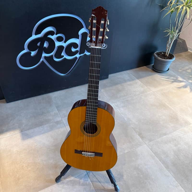 Yamaha CG-100A Chitarra classica Natural image 1
