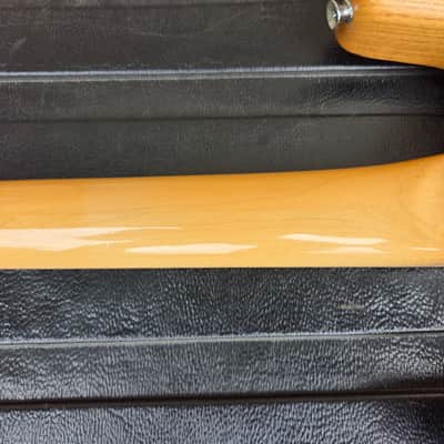 Vintage 1979 Peavey T-60 Electric Guitar (Patent Pending) w/ Original Plastic Hardshell Case! image 13