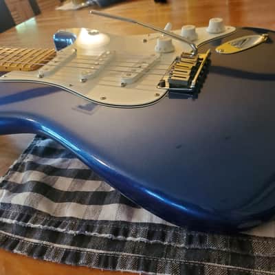 Fender American Ultra Stratocaster with Fralin pickups and Fralin wiring - Cobra Blue image 4