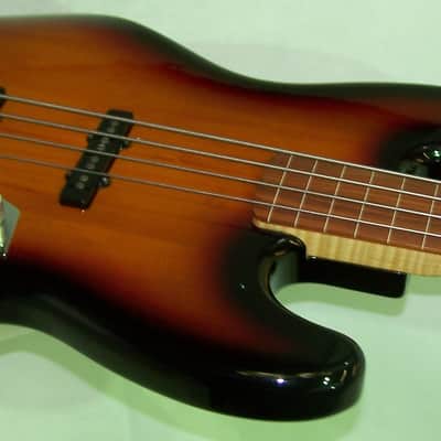 Fender/Squier Jaco Pastorius Hybrid Fretless Jazz Bass Duncan pickups *Read* image 6
