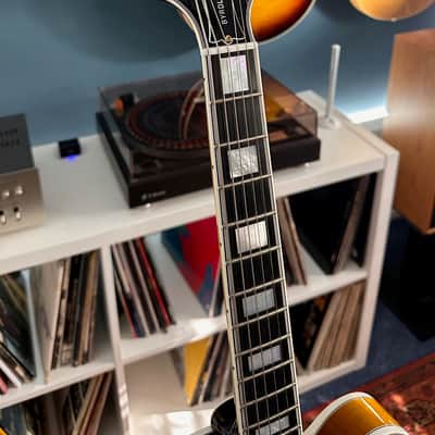 Gibson Crimson Custom Shop Byrdland 2014 - Sunburst image 5