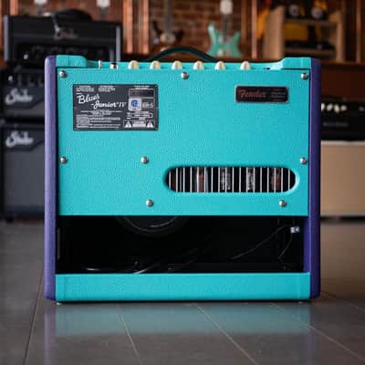 Fender Limited Edition Blues Junior IV - Two Tone Purple/Seafoam image 9