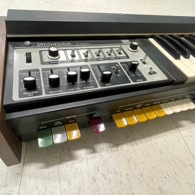 Roland SH-2000 37-Key Vintage Analog Preset Synthesizer (1970s) - Clean w/ Rare Original Yellow Velvet Case