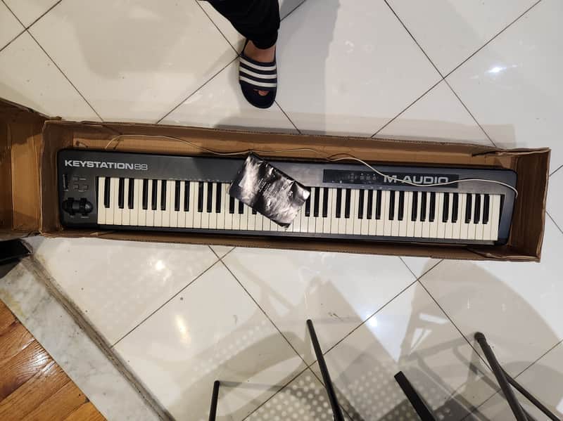 M-Audio Keystation 88 MkIII MIDI Keyboard Controller 2019 - Present - Black image 1