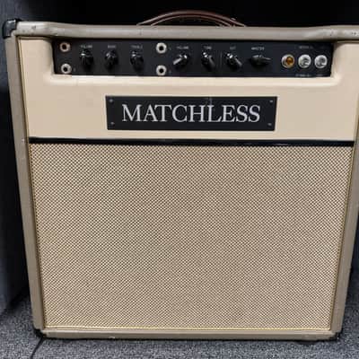 Matchless SC-30 2-Channel 30-Watt 1x12" Guitar Combo image 5