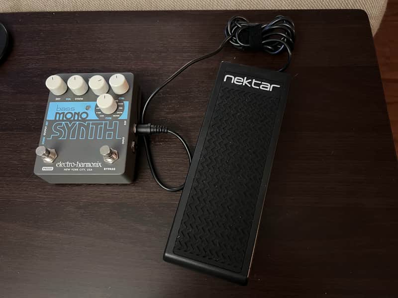 Electro-Harmonix Bass Mono Synth
