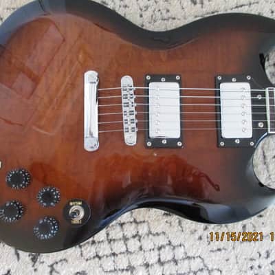 Firefly FFLG  SG Style, 2021, Cobra Burst image 10