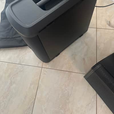 Bose Sub1 Bass Module Active Subwoofer 2020 - Present - Black image 2