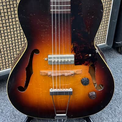 Gibson ES-125 1941 - 1942 -P -13 Pickup Sunburst 100 image 4