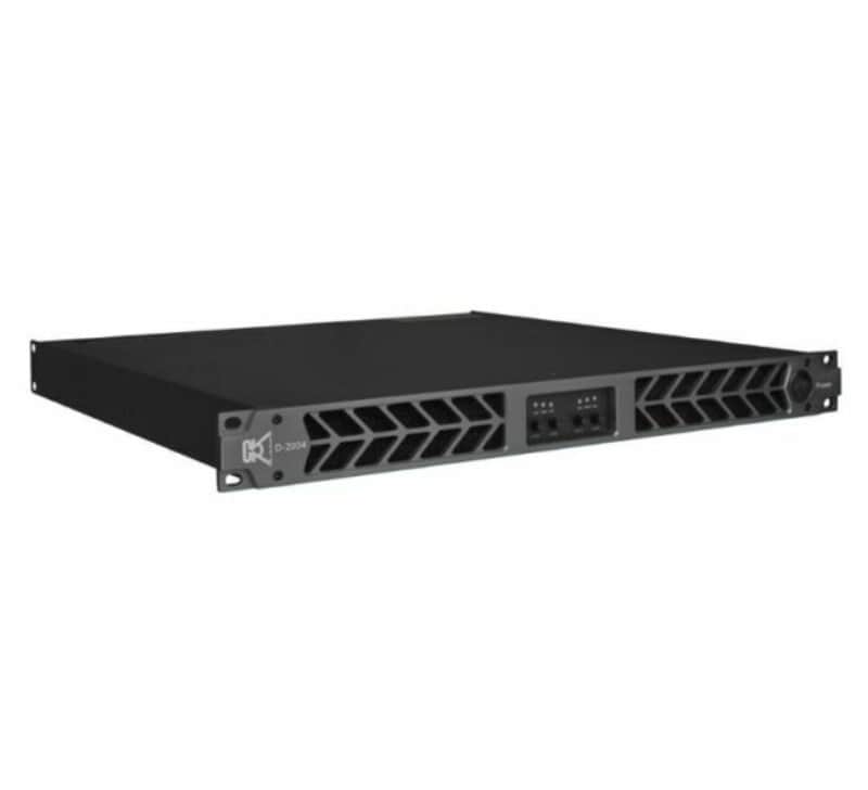 CVR D-2004 Series Professional Power Amplifier 1 Space 2000 Watts x4 at 8Ω BLACK image 1
