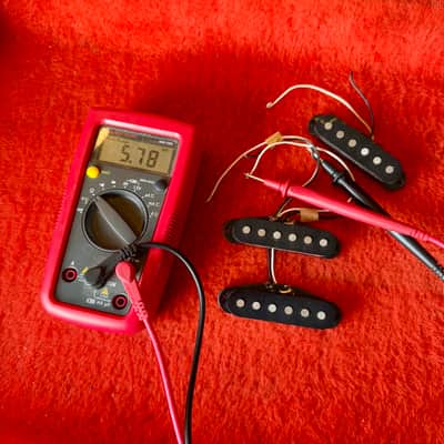 USA Fullerton Fender Stratocaster pickups 1982 - Grey bottom original vintage AVRI JV image 4