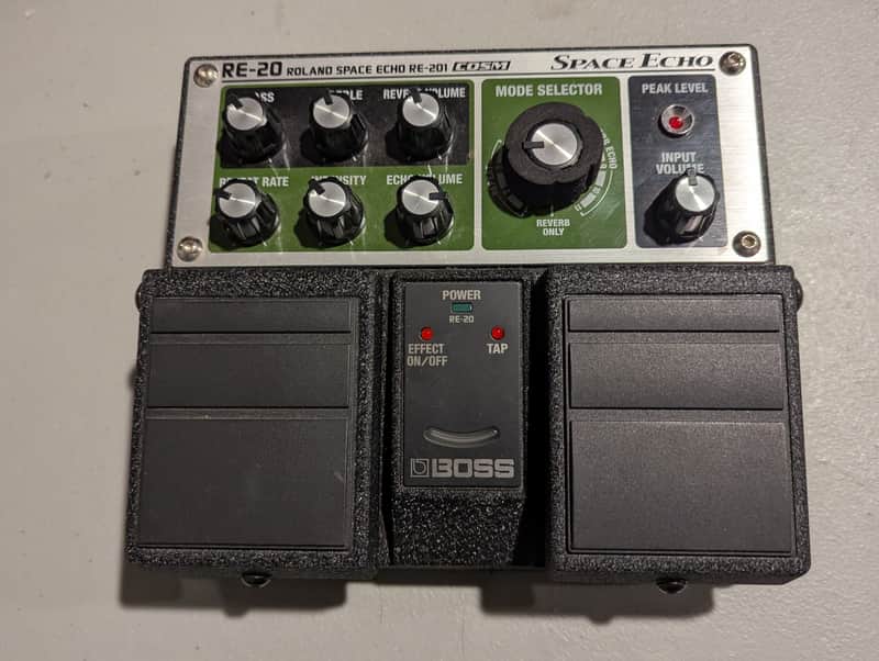 Boss RE-20 Space Echo