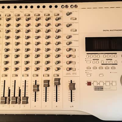 MESA MEZCLAS FOSTEX + GRABADORA MULTIPISTAS DIGITAL DMT-8. image 18