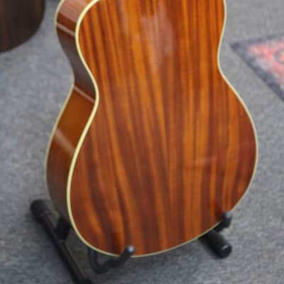 Yamaha FS820 Solid Spruce Top Concert Acoustic Guitar 2010s - Natural image 3