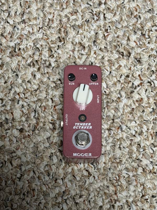 Mooer Tender Octaver