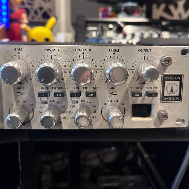 2010s Avalon VT-737sp Tube Channel Strip Silver