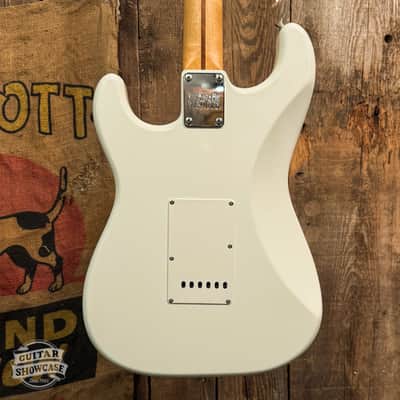 Squier Wayne's World Stratocaster 1992 - Arctic White image 4