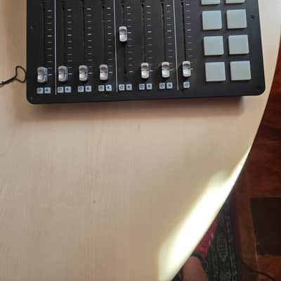 RODE RODECaster Pro Integrated Podcast Production Studio 2018 - Present - Black image 1