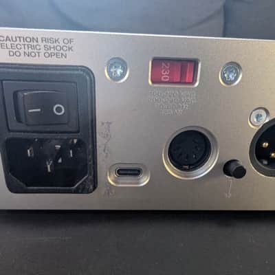 Darkglass Electronics Exponent 500 500-Watt Bass Amp Head 2022 - Present - Silver image 4