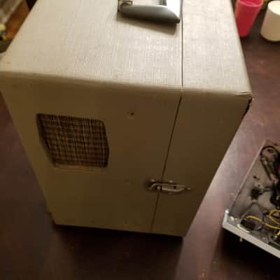 Roberts Small stereo tube amp project with case and AlNiCo speakers 1960s image 14