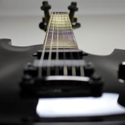Schecter 006 Elite Diamond Series, W/Case and EMG81 upgrade image 15
