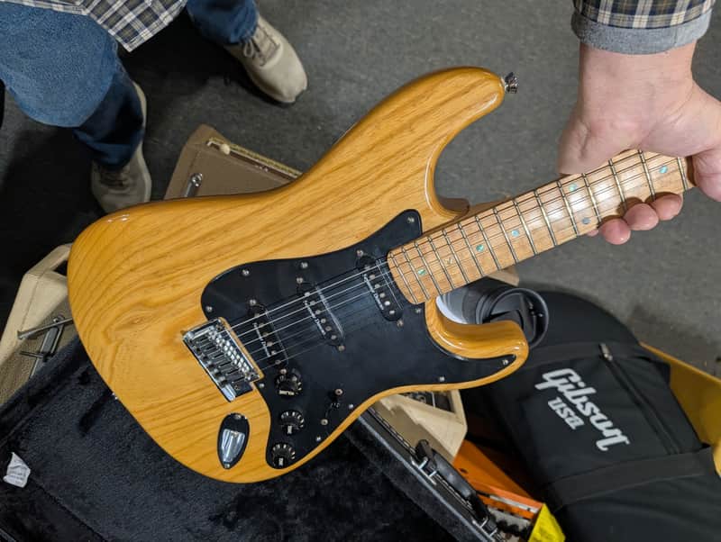 Fender Stratocaster Special Edition Lite Ash Seymour Duncan- Natural image 1