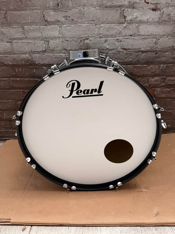 Pearl Roadshow Series 22" x 18" Bass Drum Black Wrap w/ Tom Mount - Brand New image 1
