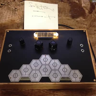 Folktek Conduit w/Original Booklet image 1