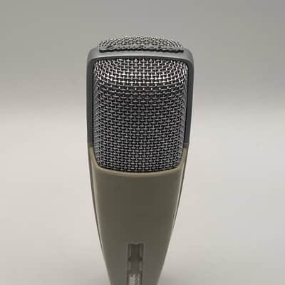 Sennheiser MD 421-N Cardioid Dynamic Microphone | Reverb España