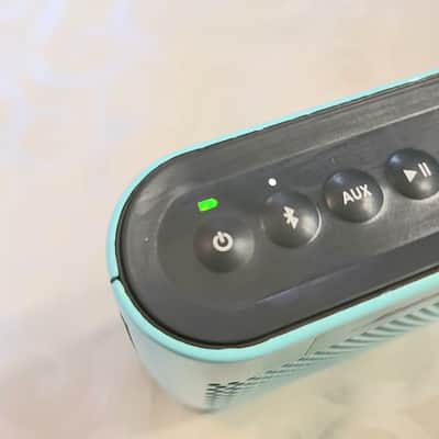 Bose Bose SoundLink Color Bluetooth Speaker Model 415859. image 4