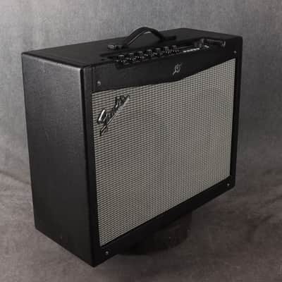Fender Mustang IV V2 **COLLECTION ONLY** - 2nd Hand image 3