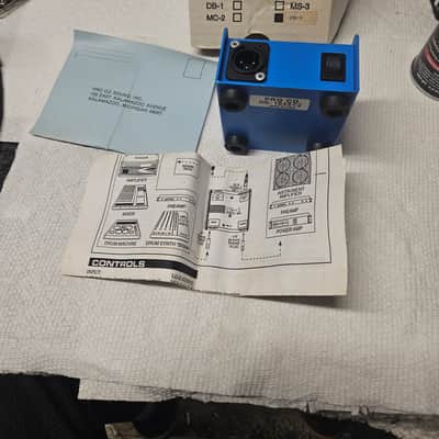 Pro co direct box Like new condition in the box with paperwork image 1