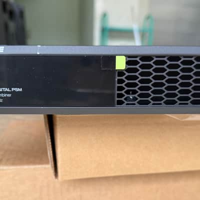 Shure AD8C – Axient Digital PSM Antenna Combiner (470–960 MHz), worldwide shipping image 2