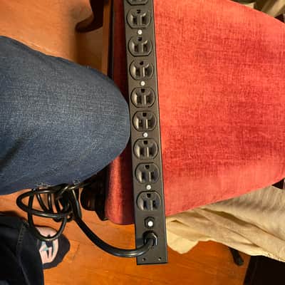 apc basic rack pdu black image 3